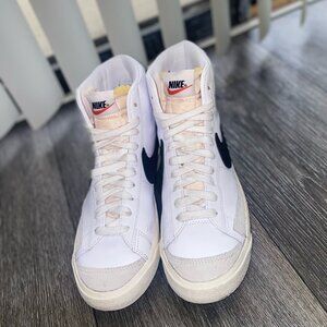 Nike high tops women